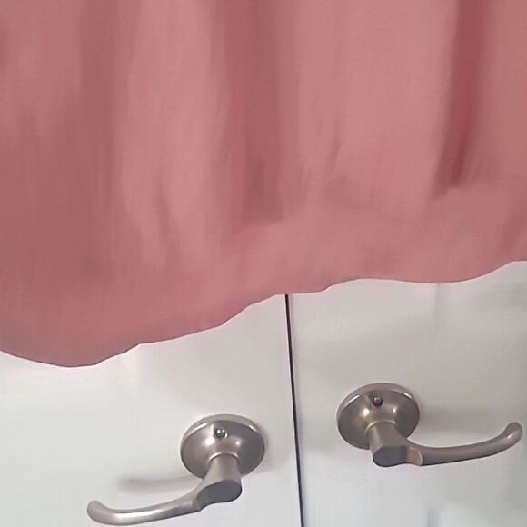 💲1️⃣0️⃣ Bundled REEBOK Women's Pink Rounded Hem Short Sleeve Active Workout Top - Picture 5 of 7